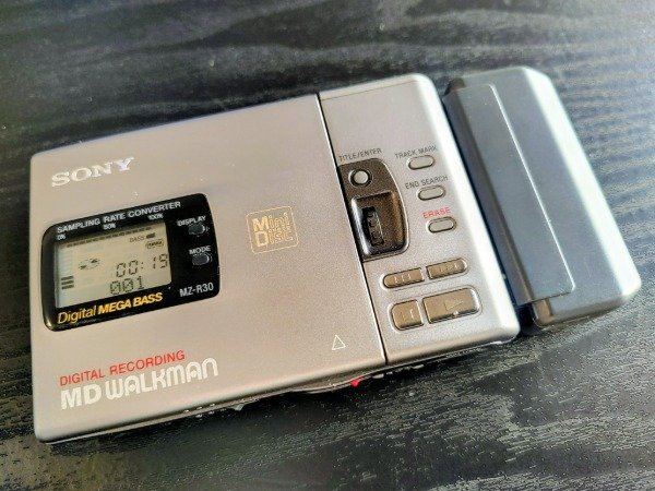 Producto - Sony MZ R30 - 0