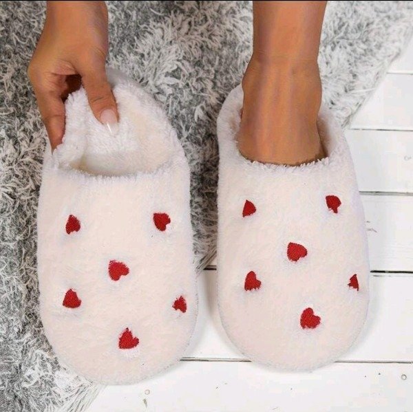 Producto - Pantufla pink Corazones