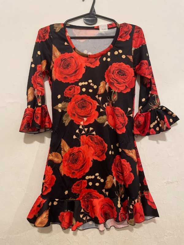 Producto - Vestido sobre falda Flores rojo