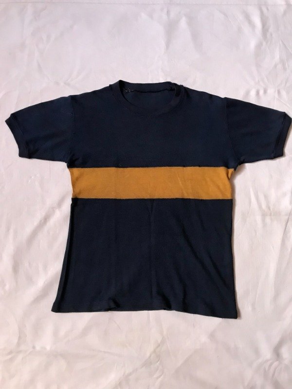 Producto - 60s/70s rare Boca Jr. football jersey.