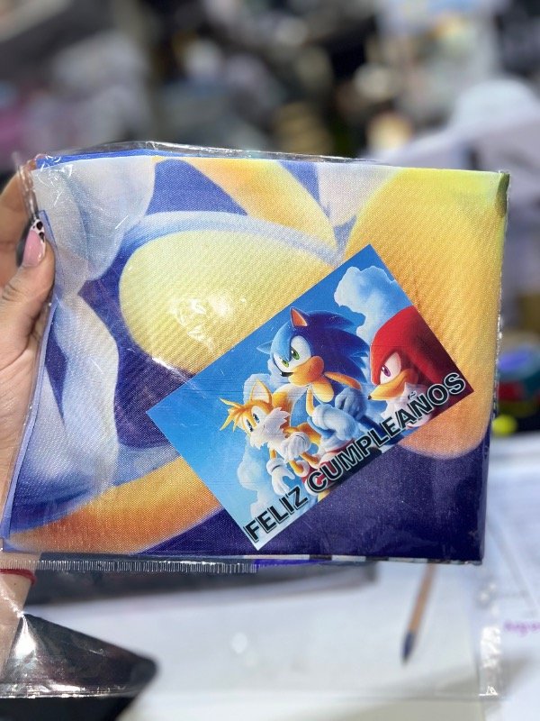Producto - Mantel feliz cumpleaños con diseño