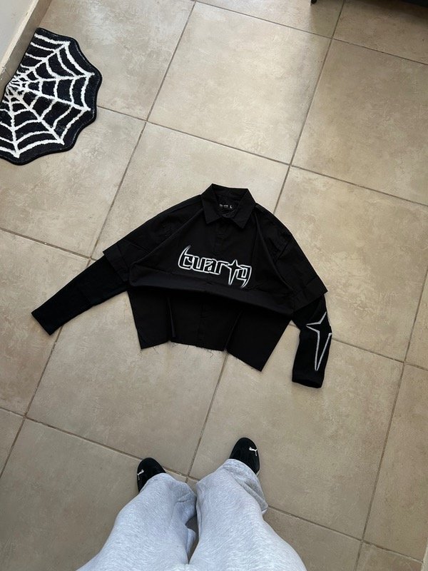 Producto - CAMISA DEVASTED DOBLE MANGA BLACK