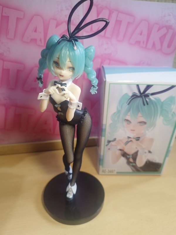 Producto - Hatsune Miku Bicute Bunnies (28 cm)