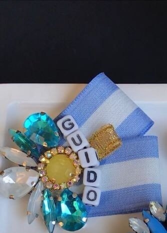 Producto - Escarapela modelo 25