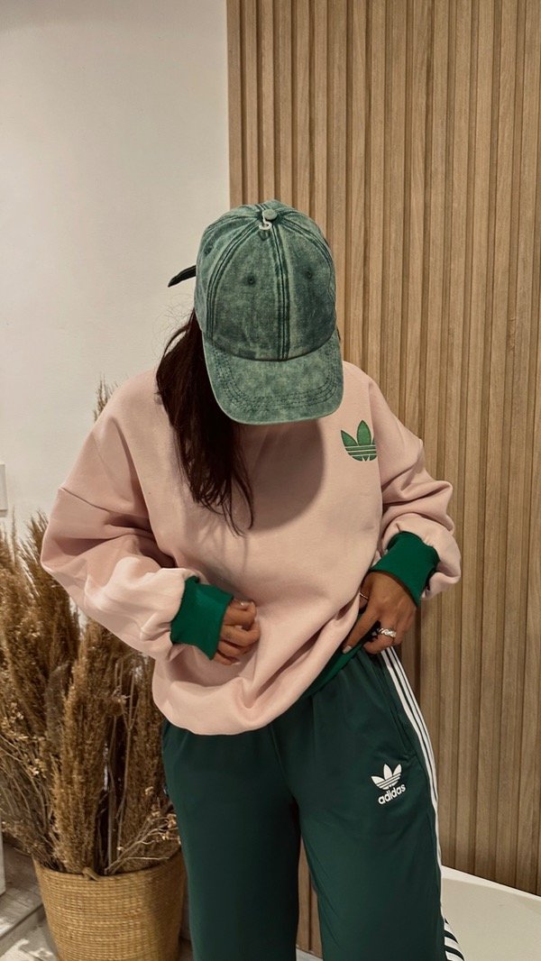 Producto - Palazos Adidas premium Frizados logo estampado líneas bordadas