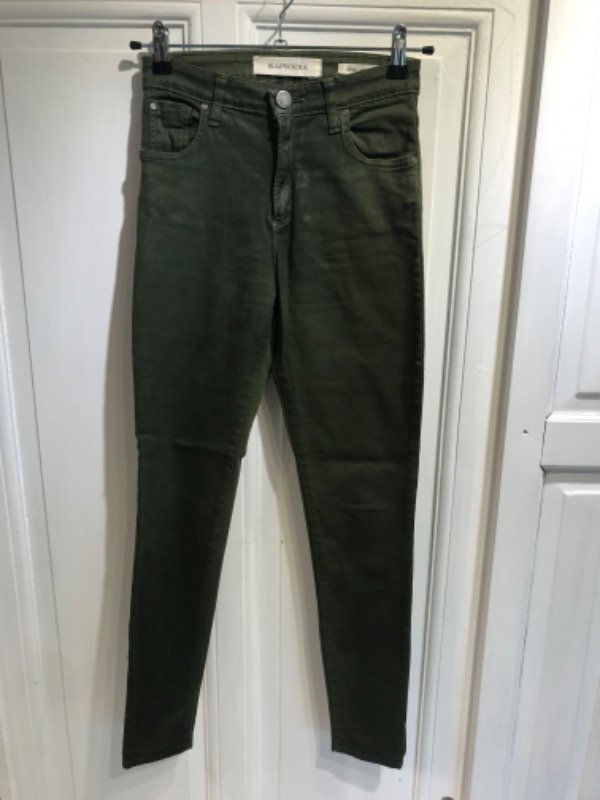 Producto - Jean RAPSODIA verde militar chupin- Talle 24- PRECIO: 32x