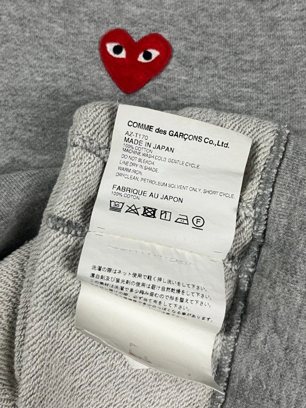 Producto - Comme des Garcons Play Classic Red Heart Pullover - 4