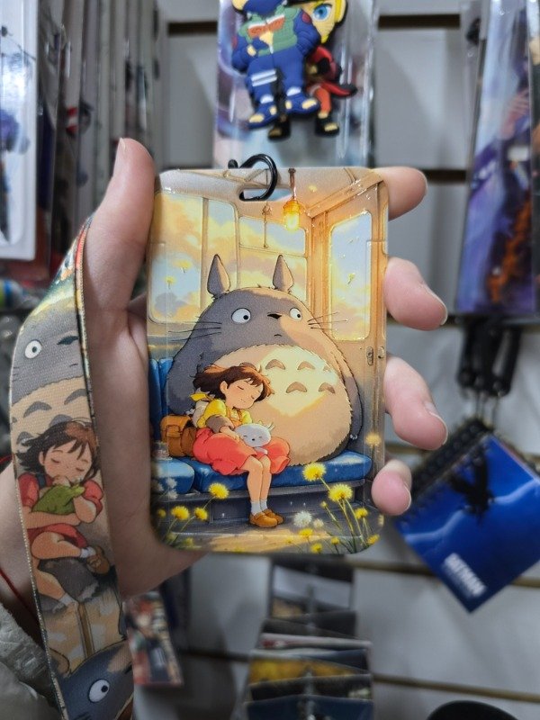 Producto - Portasube Totoro