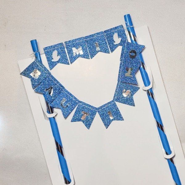 Producto - Banderin para torta con glitter MI BAUTISMO celeste y plata