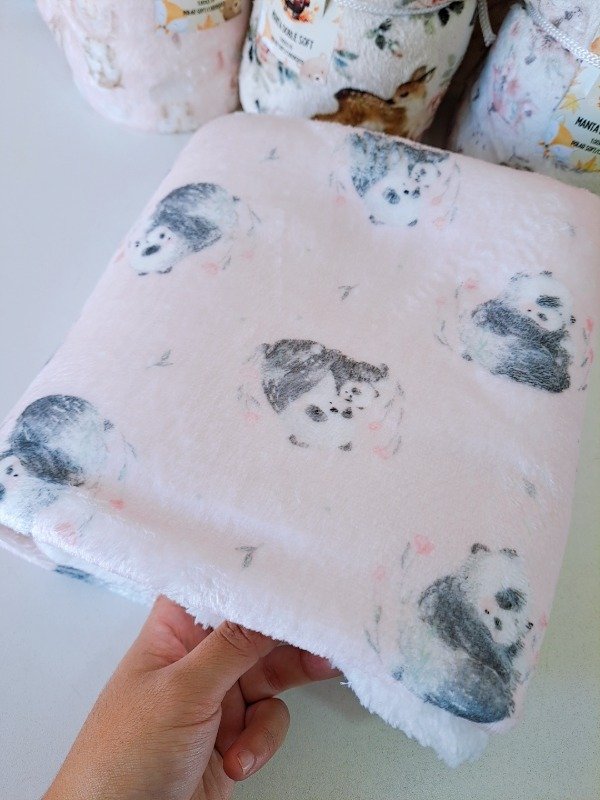 Producto - Manta doble soft PANDA ROSA