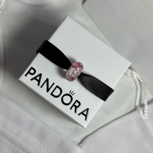 Producto - CHARM DONA FLORES