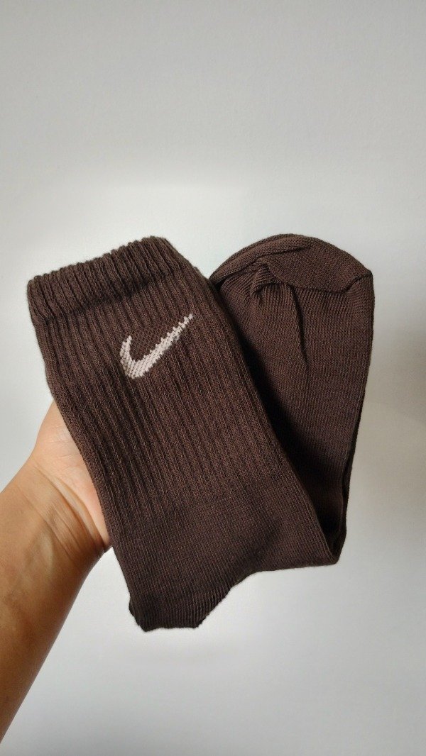 Producto - Nike,color chocolate