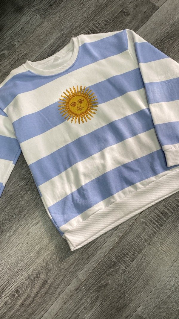 Producto - Buzo arg Sol de mayo -Talle 4