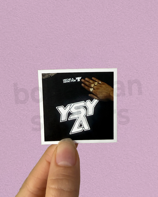 Producto - HECHO A MANO - Sticker Individual de Ysy A