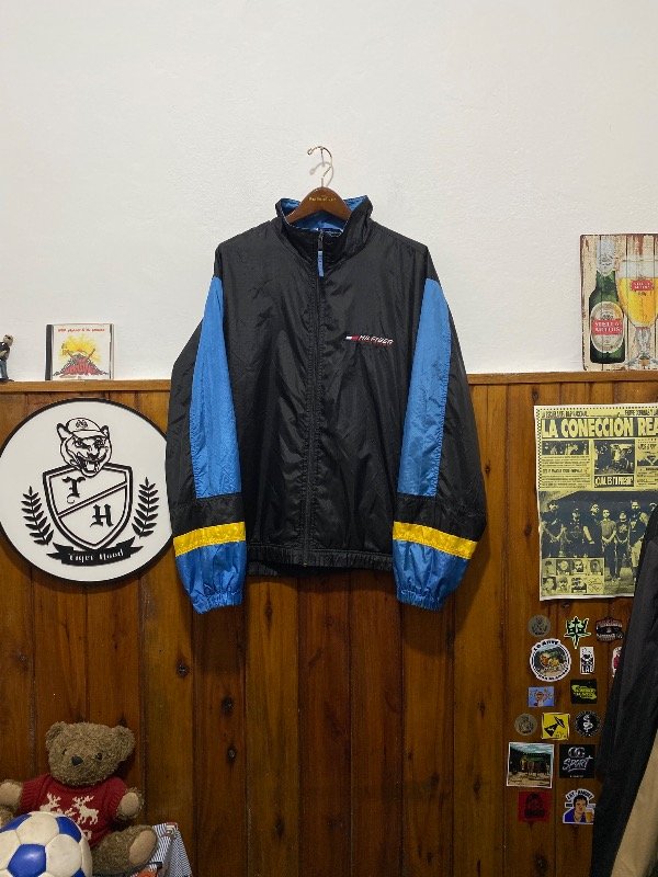 Producto - TOMMY HILFIGER ATHLETICS WINDBREACKER (XL)