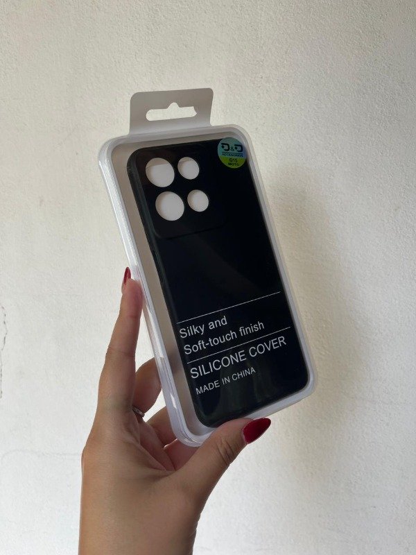 Producto - G15 funda negra silicona con felpa