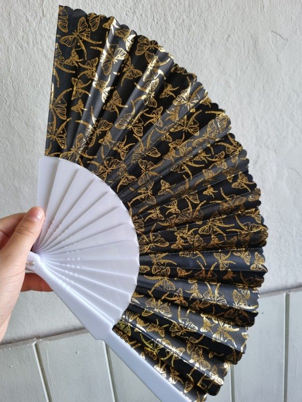 Producto - Abanicos estampas mariposas doradas