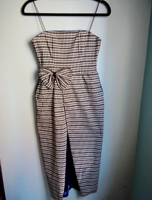 Producto - Vestido pie de poule, con bolsillos. Talle S (38/40)