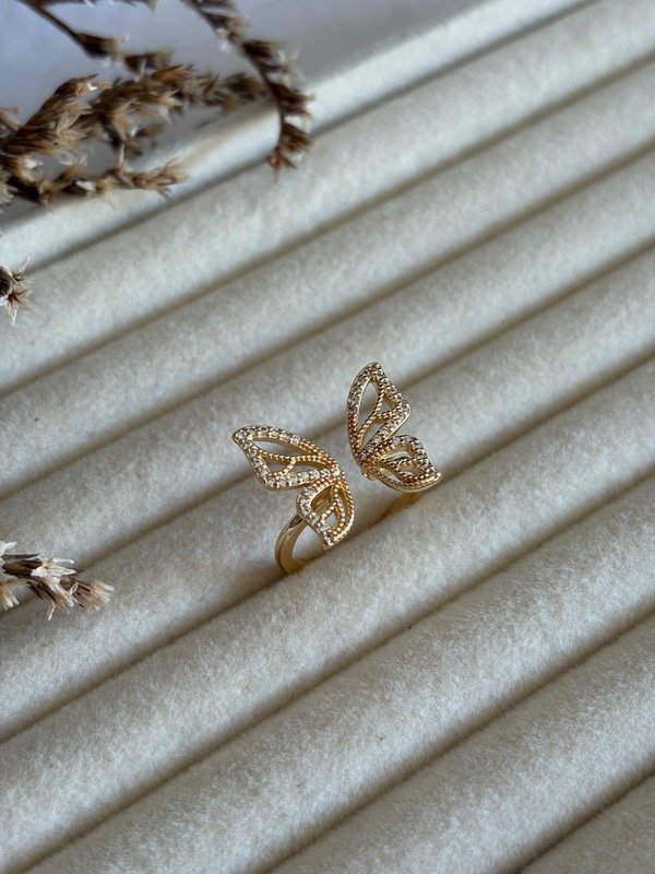 Producto - Anillo mariposa regulable acero dorado