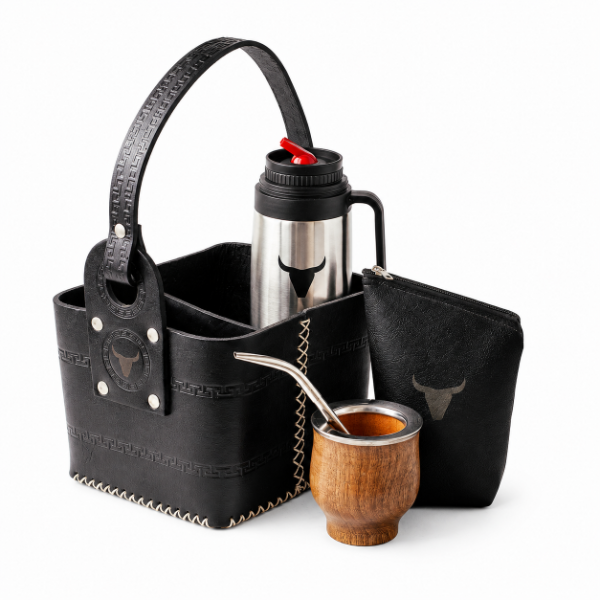 Producto - SET TORO COMPLETO - CON MATE CAMIONERO DE ALGARROBO - 0