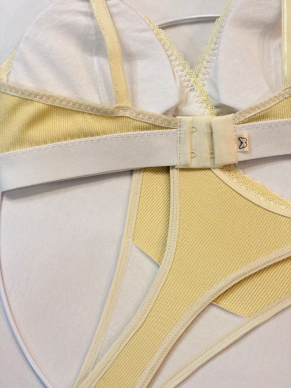 Producto - Conjunto FLORI (amarillo pastel) - 12