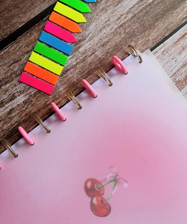 Producto - Cuaderno blando con tapa plástica protectora