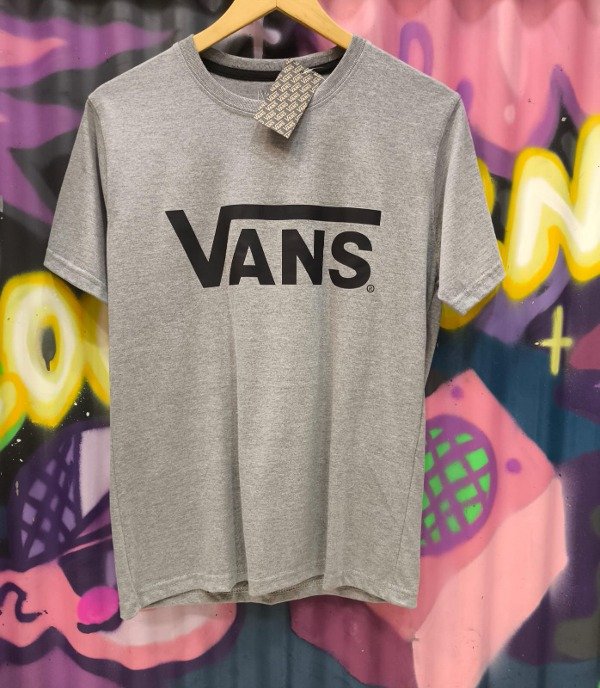 Producto - REMERA VANS CLASIC