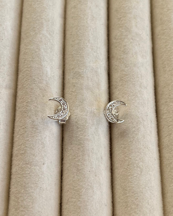 Producto - Aros pasantes luna con micropave de plata 925 6mm