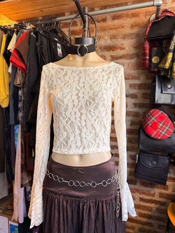 Producto - TOP DE ENCAJE MANGAS OXFORD BLANCO