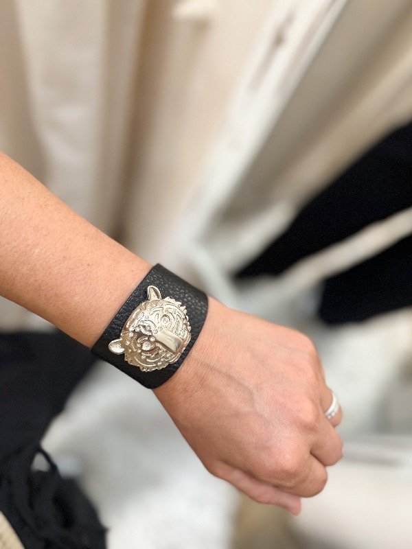 Producto - BRAZALETE TIGER