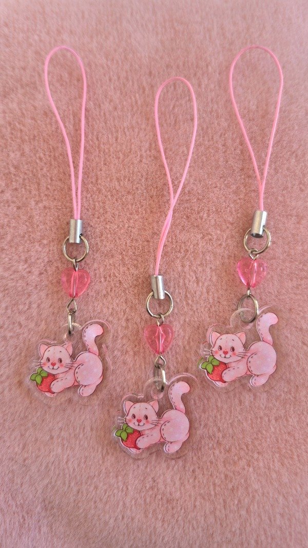 Producto - Frutillitas gatito