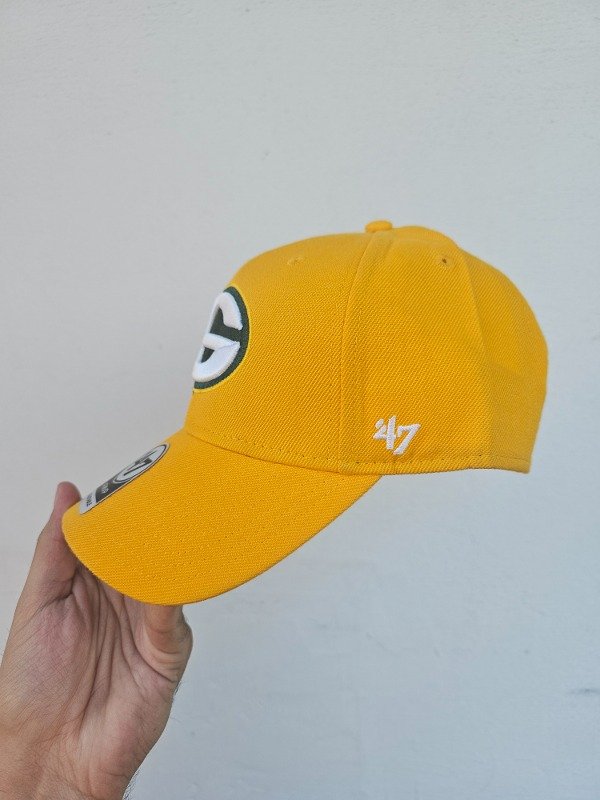 Green bay packers yellow '47 brand mvp adjustable velcro team — imagen 3