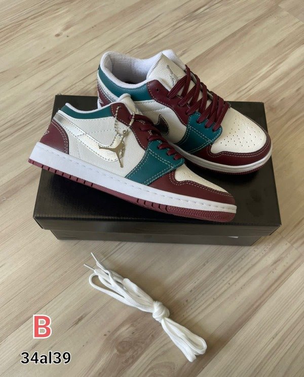 Producto - NIKE SB CUERO