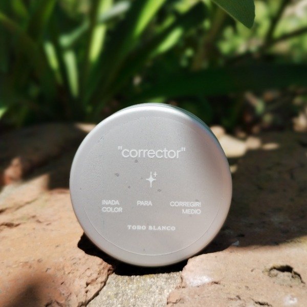 Producto - Corrector Toro Blanco