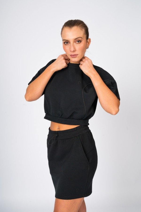 Producto - Buzo Corto Soft Negro