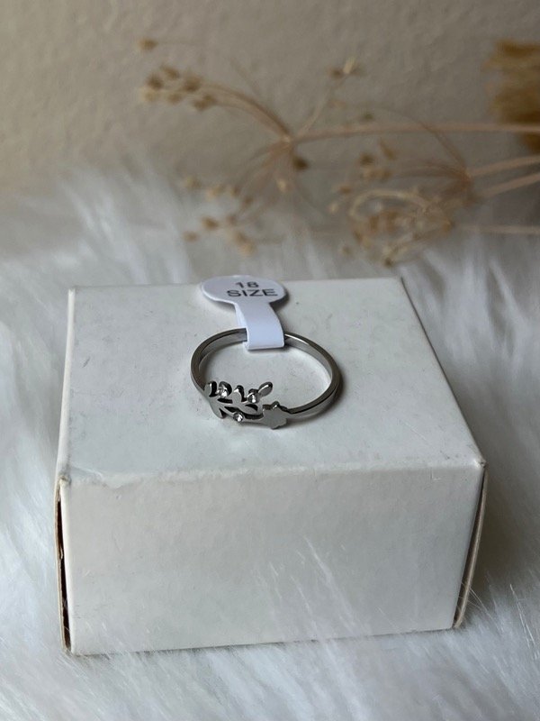 Producto - Anillo con hojitas talle 18