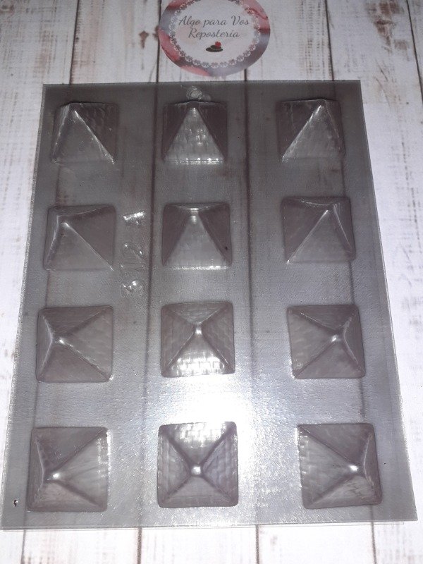 Producto - Placa mini piramide