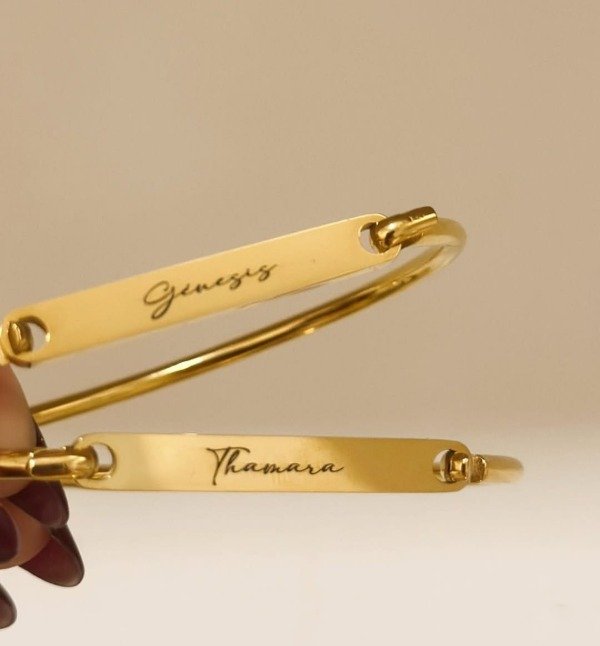 Producto - Pulsera Esclava Personalizable en Acero Dorado