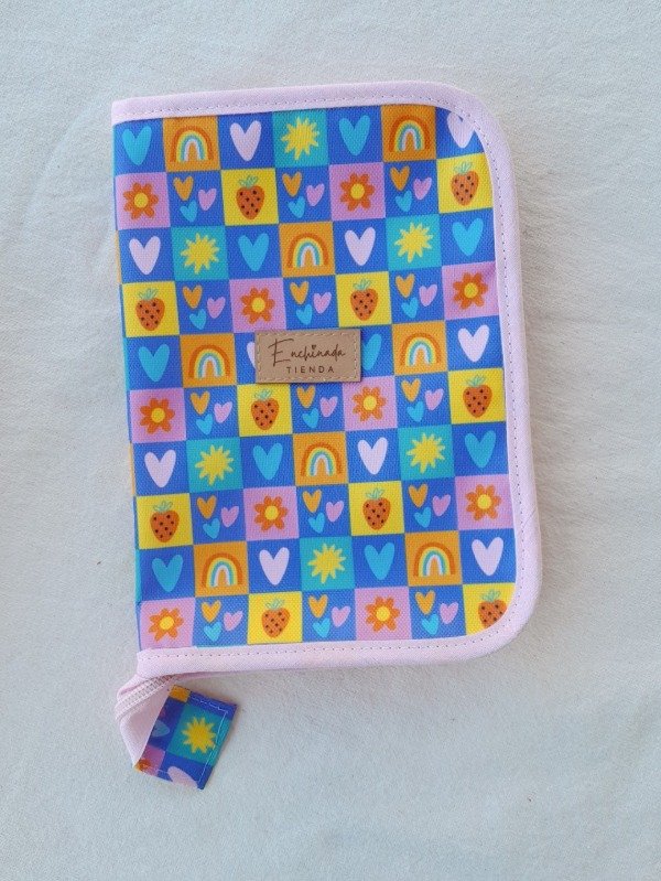 Producto - Porta documentos- Pasaporte Arcoiris