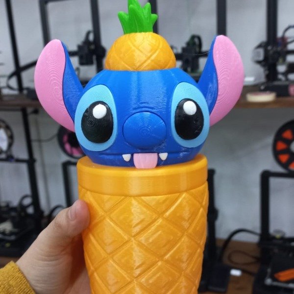 Producto - Vaso Stitch con disfraz de piña