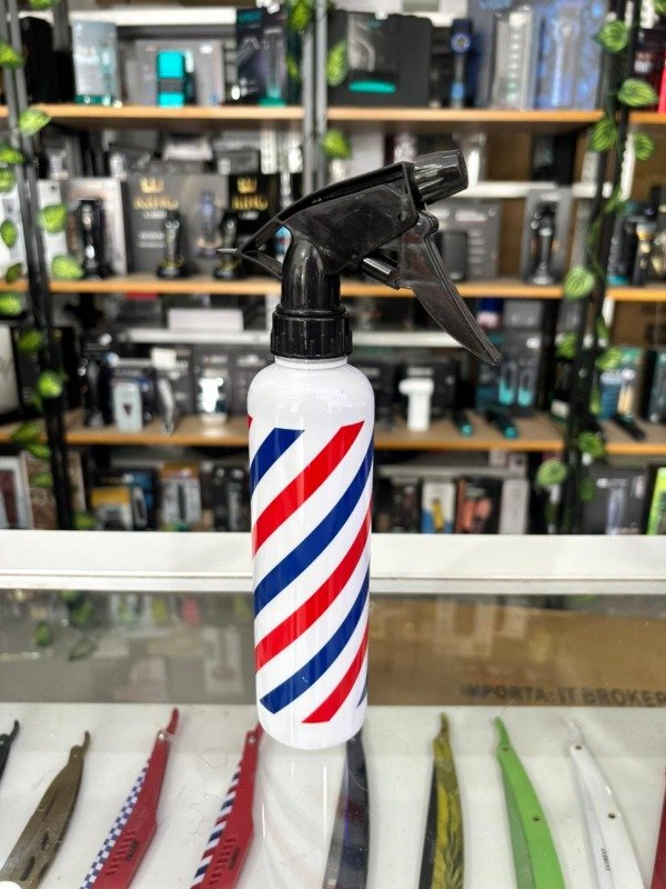 Producto - rociador polo blanco