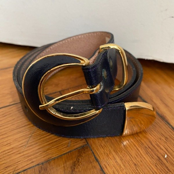 Producto - Cinturon vintage con puntera dorada - 0