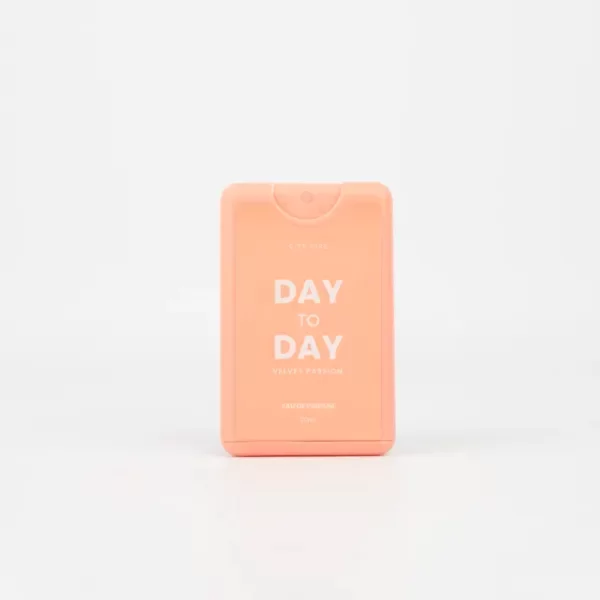 Producto - DAY TO DAY PERFUME- VELVET PASSION 20ml - 1