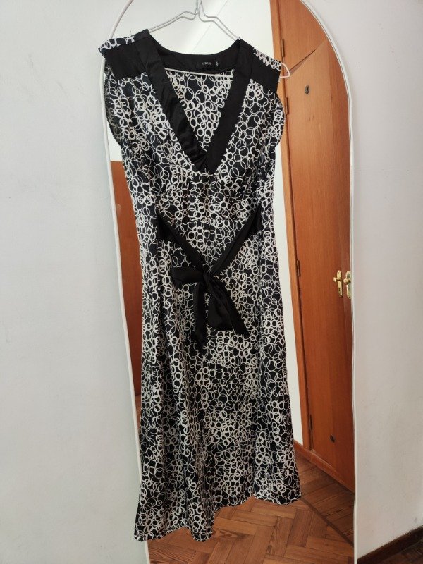 Vestido círculos blanco y negro negro