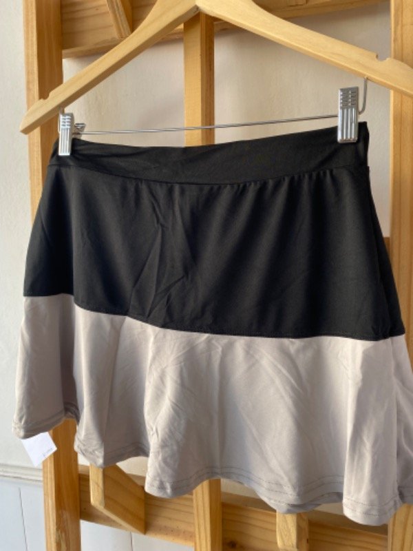 Producto - Pollera Eslovenia