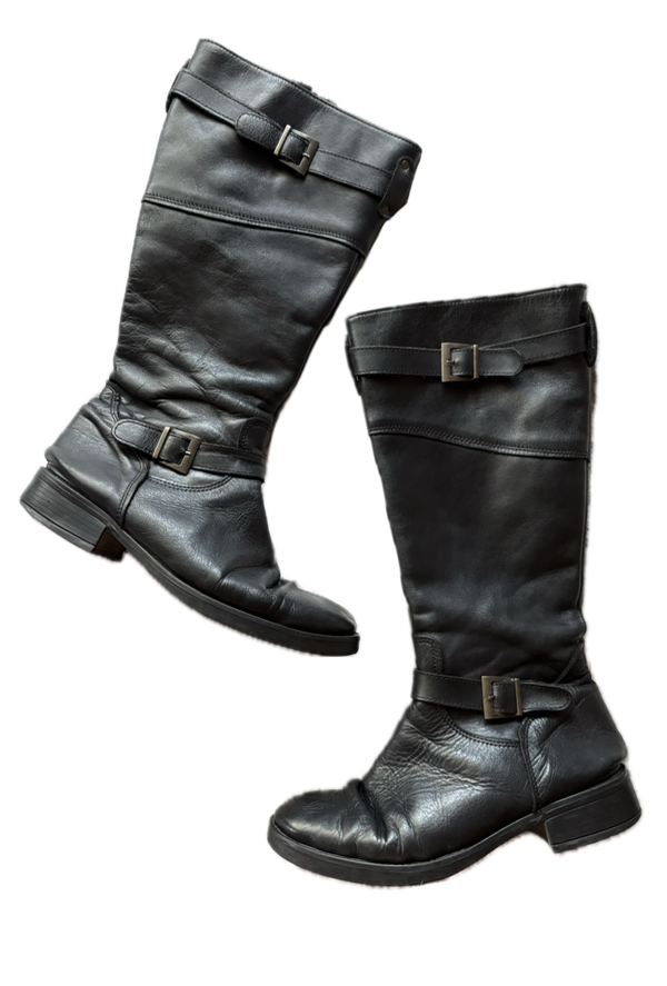 Producto - HOTGIRL leather boOts