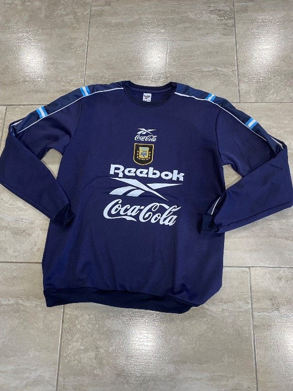 Producto - Buzo argentina retro rebook