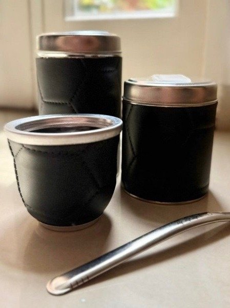 Producto - JUEGO COMBO LATAS DE FUTBOL + MATE DE VIDRIO + BOMBILLA