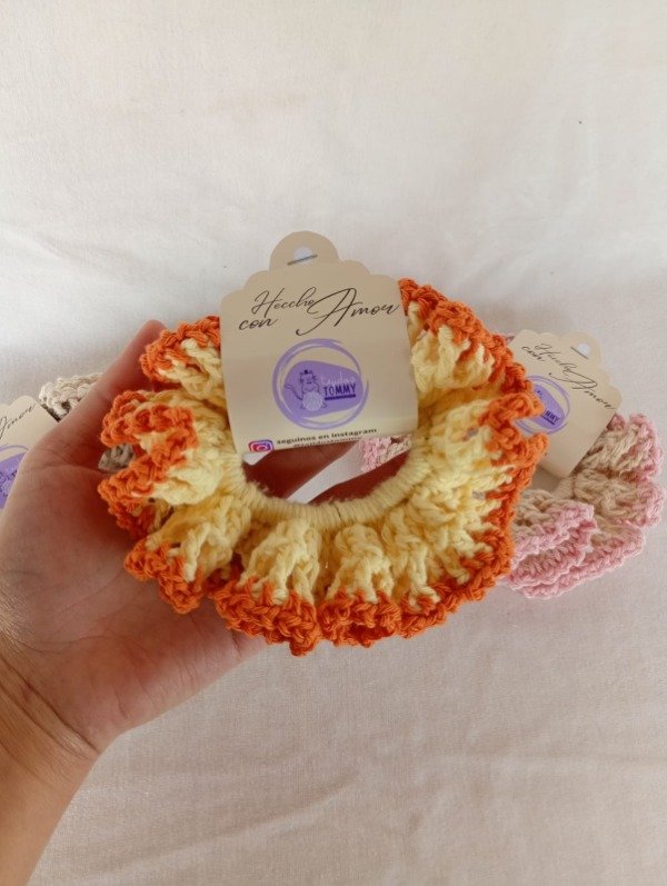 Producto - Pack De 3 Maxi Scrunchies A Crochet Artesanales - 5