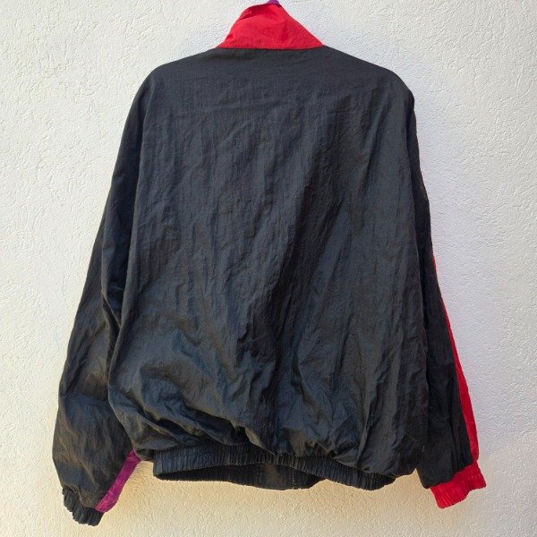 Producto - Campera Voit Equipment XL - 4